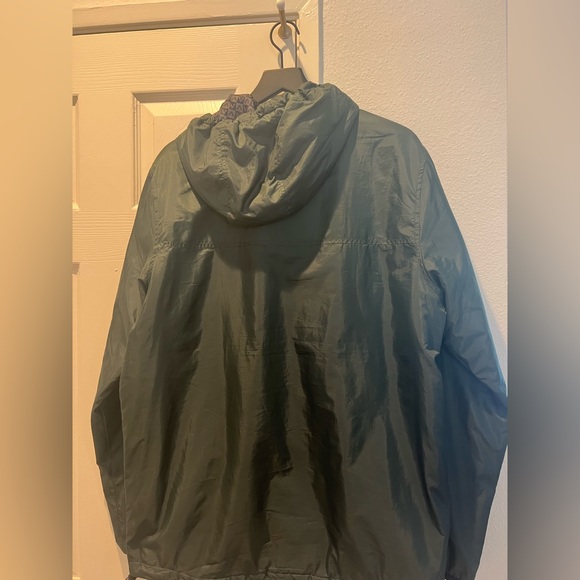 RVCA Softshell - Picture 2 of 2